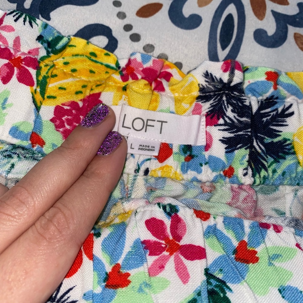 Flowy Loft shorts! - Picture 2 of 5